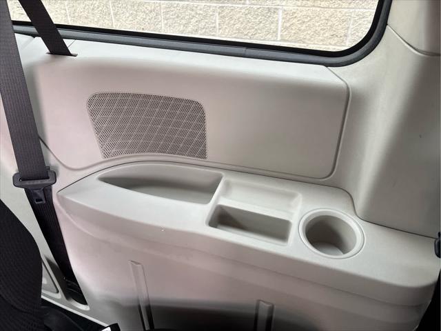 Used 2017 Dodge Grand Caravan For Sale in Wilmington, OH