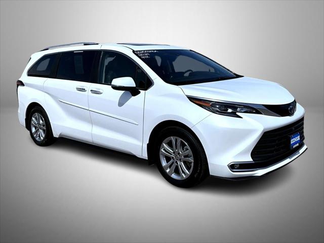 2024 Toyota Sienna Platinum