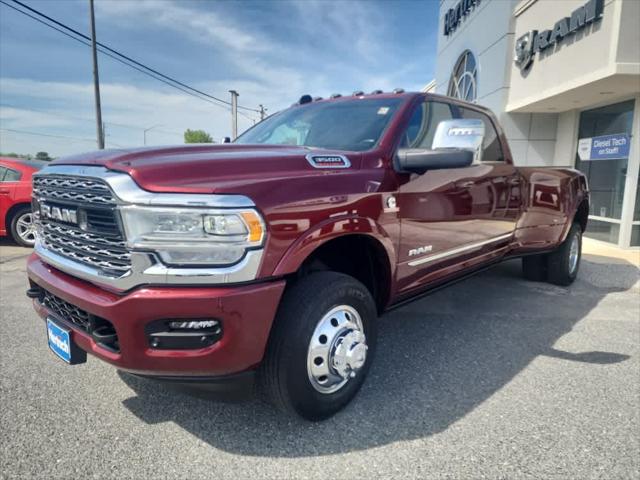2023 RAM 3500 Limited Crew Cab 4x4 8 Box