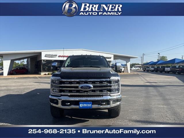 2023 Ford F-350 LARIAT