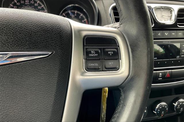 Used 2013 Chrysler 200 For Sale in OLIVE BRANCH, MS