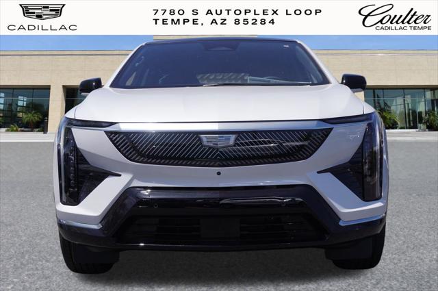 2025 Cadillac iQ Luxury 1 AWD