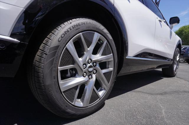 2025 Cadillac iQ Luxury 1 AWD