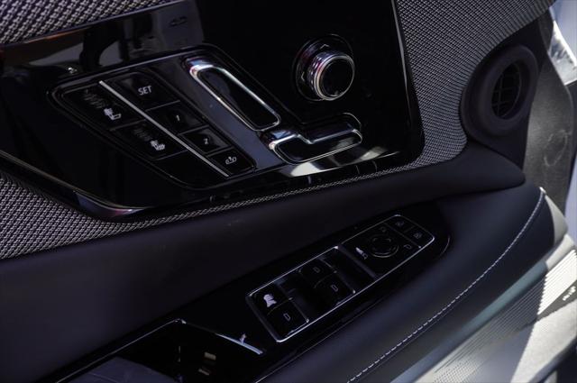 2025 Cadillac iQ Luxury 1 AWD