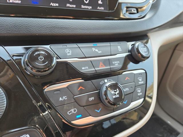 2019 Chrysler Pacifica Touring Plus