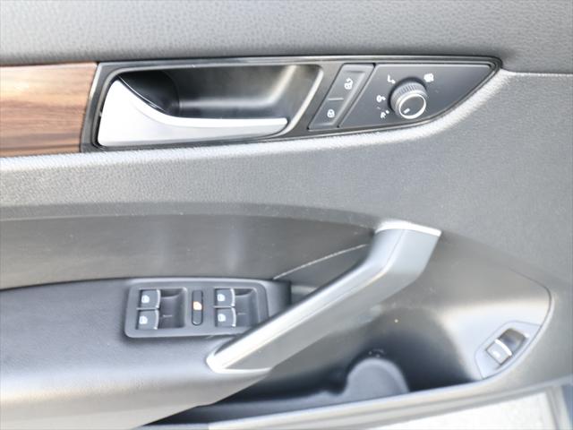 2022 Volkswagen Passat 2.0T Limited Edition