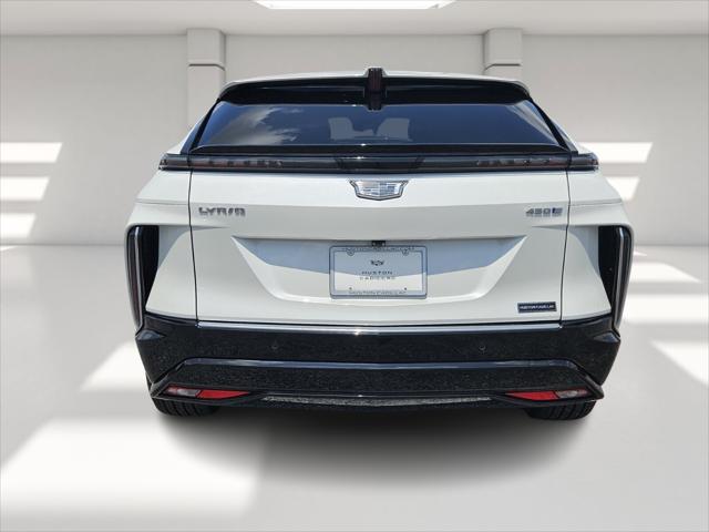2025 Cadillac iQ Luxury w/1SC