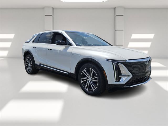 2025 Cadillac iQ Luxury w/1SC