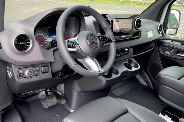 2025 Mercedes-Benz Sprinter 2500 High Roof 4-Cyl Diesel HO