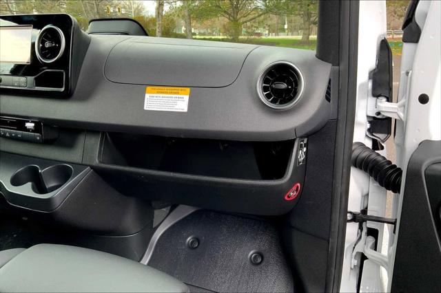 2025 Mercedes-Benz Sprinter 2500 High Roof 4-Cyl Diesel HO