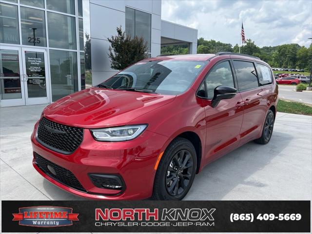 2025 Chrysler Pacifica PACIFICA SELECT