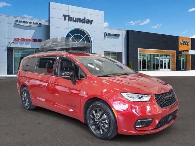 2025 Chrysler Pacifica PACIFICA SELECT