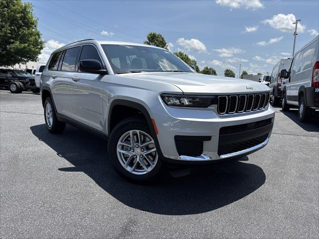 2025 Jeep Grand Cherokee GRAND CHEROKEE L LAREDO X 4X2