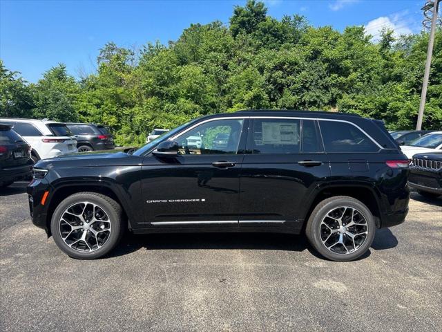 2025 Jeep Grand Cherokee GRAND CHEROKEE SUMMIT RESERVE 4X4