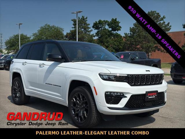 2025 Jeep Grand Cherokee GRAND CHEROKEE SUMMIT RESERVE 4X4