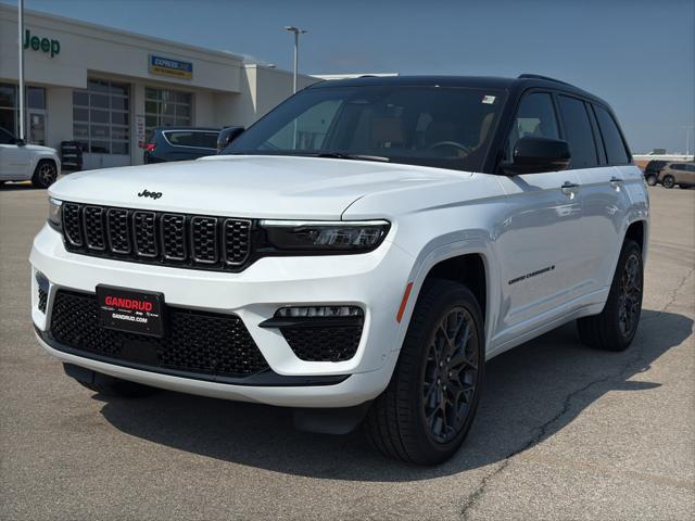 2025 Jeep Grand Cherokee GRAND CHEROKEE SUMMIT RESERVE 4X4