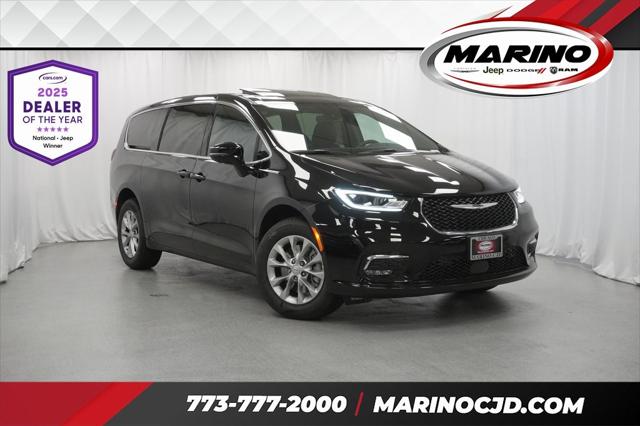 2025 Chrysler Pacifica PACIFICA SELECT AWD