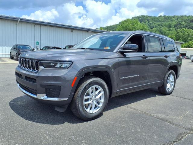 2025 Jeep Grand Cherokee GRAND CHEROKEE L LAREDO X 4X4