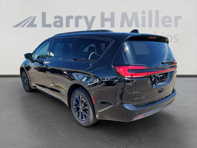 2025 Chrysler Pacifica PACIFICA SELECT