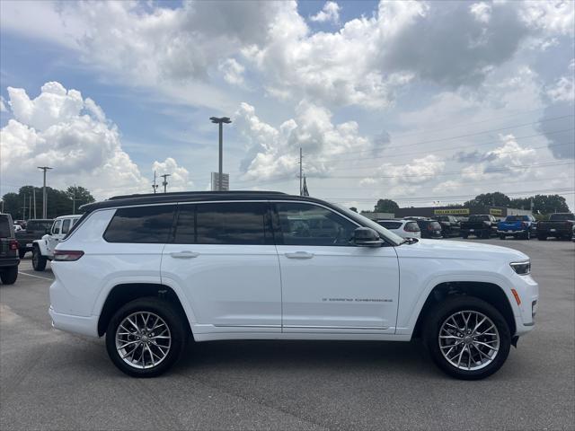 2025 Jeep Grand Cherokee GRAND CHEROKEE L SUMMIT 4X4