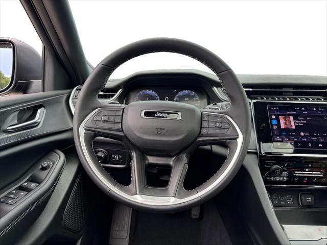 2025 Jeep Grand Cherokee Laredo X 4x2
