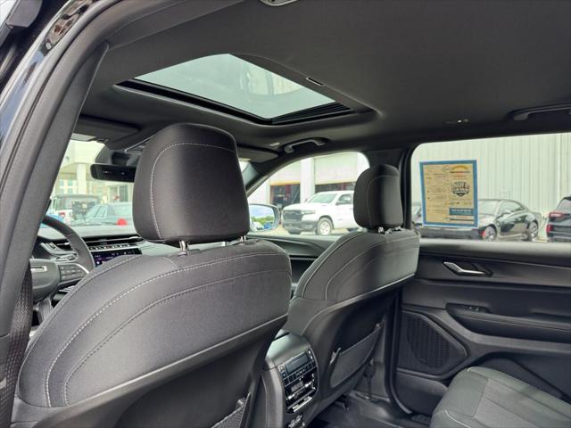 2025 Jeep Grand Cherokee Laredo X 4x2