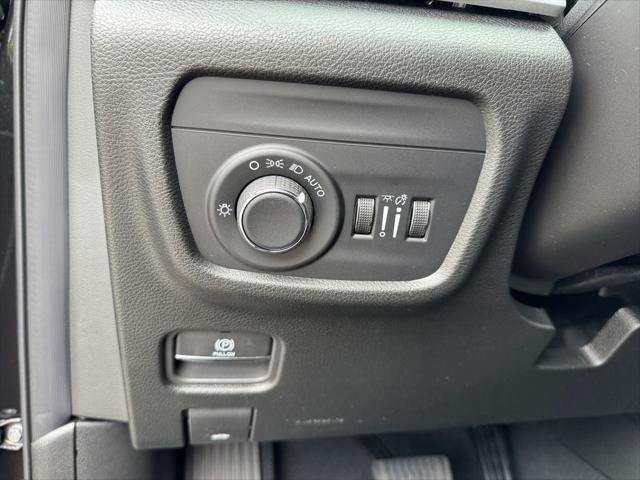 2025 Jeep Grand Cherokee Laredo X 4x2
