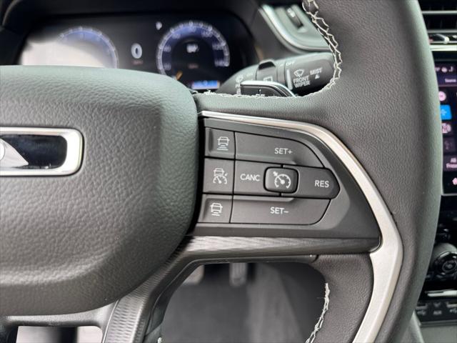 2025 Jeep Grand Cherokee Laredo X 4x2