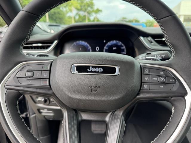 2025 Jeep Grand Cherokee Laredo X 4x2