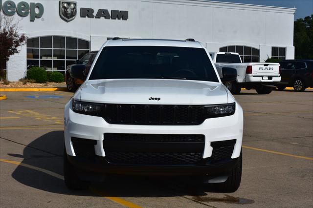 2025 Jeep Grand Cherokee GRAND CHEROKEE L ALTITUDE X 4X4