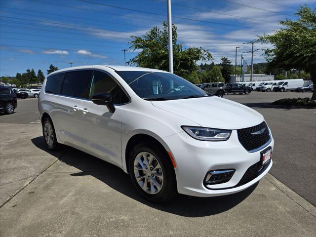 2025 Chrysler Pacifica PACIFICA SELECT AWD