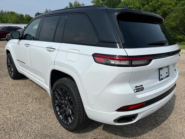 2025 Jeep Grand Cherokee GRAND CHEROKEE SUMMIT 4X4