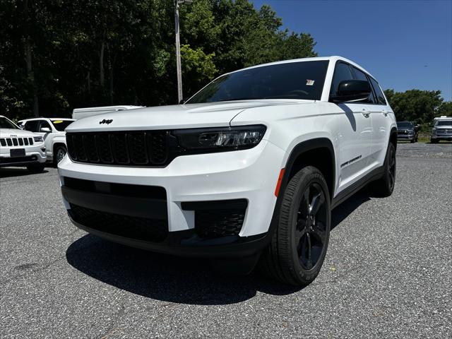 2025 Jeep Grand Cherokee GRAND CHEROKEE L ALTITUDE X 4X4