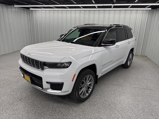 2025 Jeep Grand Cherokee GRAND CHEROKEE L SUMMIT 4X4