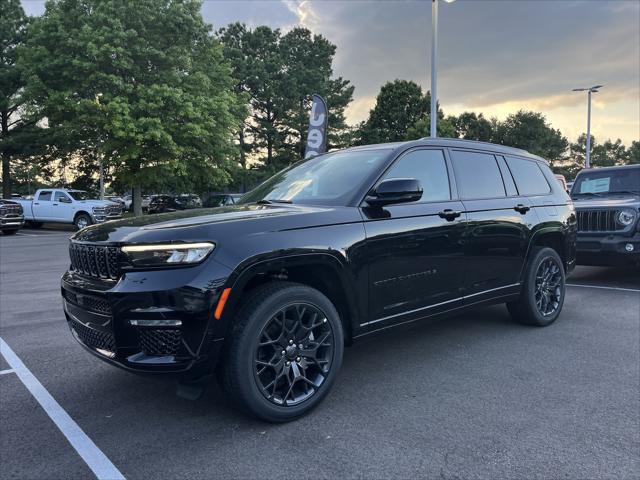 2025 Jeep Grand Cherokee GRAND CHEROKEE L SUMMIT 4X4