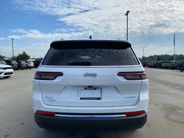 2025 Jeep Grand Cherokee GRAND CHEROKEE L LAREDO X 4X4