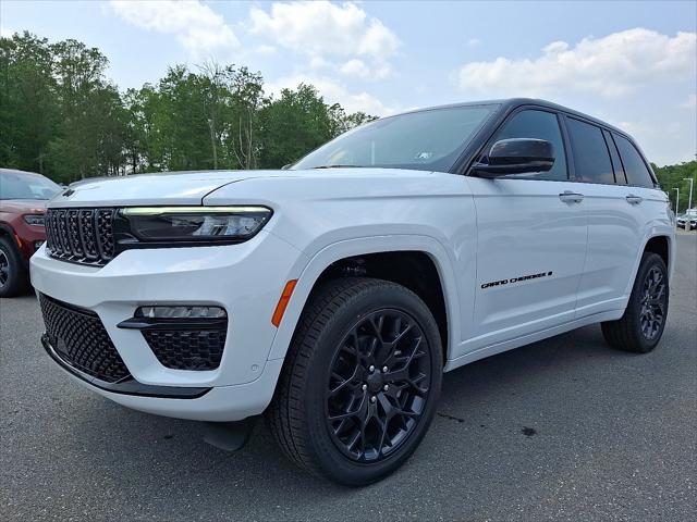 2025 Jeep Grand Cherokee GRAND CHEROKEE SUMMIT RESERVE 4X4
