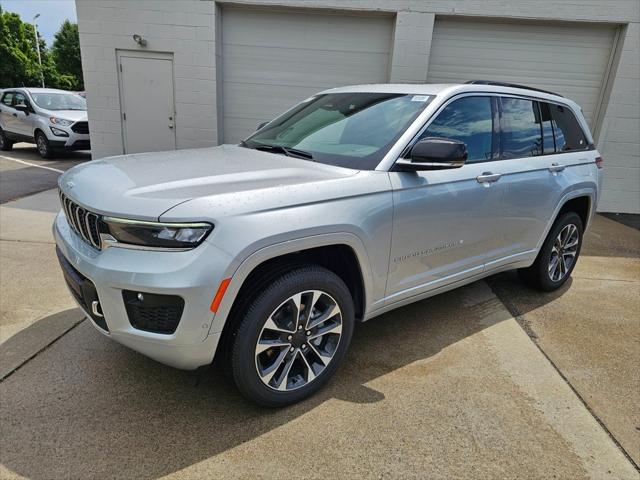 2025 Jeep Grand Cherokee GRAND CHEROKEE OVERLAND 4X4
