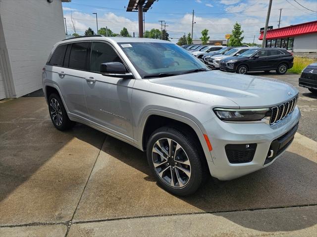 2025 Jeep Grand Cherokee GRAND CHEROKEE OVERLAND 4X4