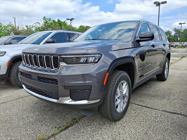 2025 Jeep Grand Cherokee GRAND CHEROKEE L LAREDO X 4X4