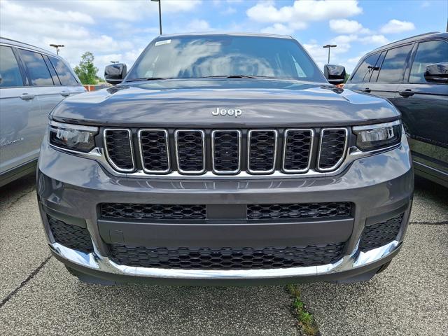 2025 Jeep Grand Cherokee GRAND CHEROKEE L LAREDO X 4X4