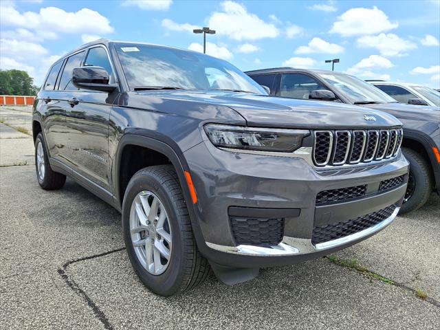 2025 Jeep Grand Cherokee GRAND CHEROKEE L LAREDO X 4X4