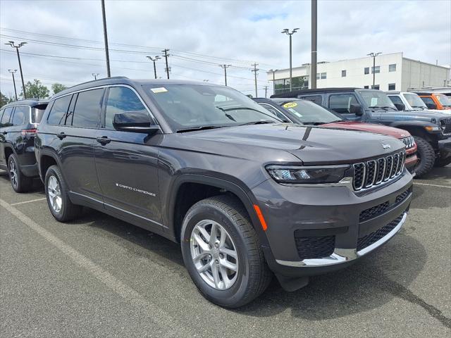 2025 Jeep Grand Cherokee GRAND CHEROKEE L LAREDO X 4X4