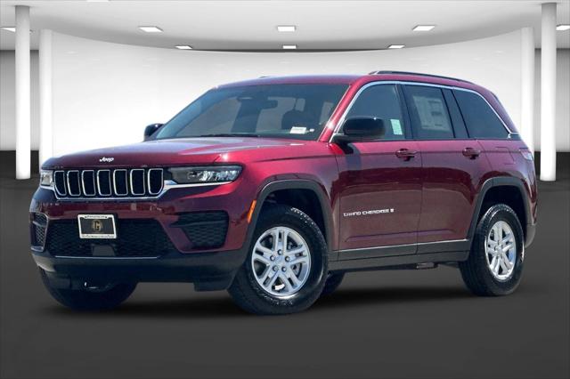 2025 Jeep Grand Cherokee GRAND CHEROKEE LAREDO 4X2