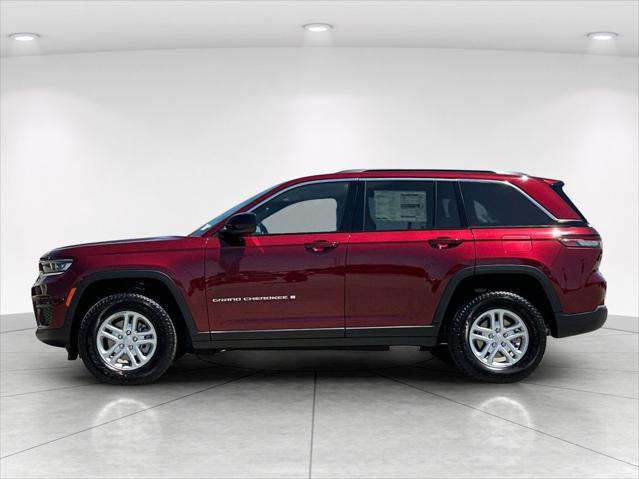 2025 Jeep Grand Cherokee GRAND CHEROKEE LAREDO 4X2