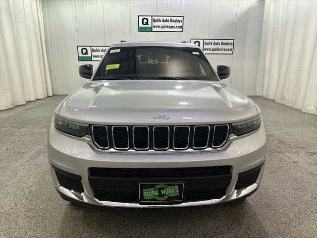 2025 Jeep Grand Cherokee GRAND CHEROKEE L LAREDO X 4X4