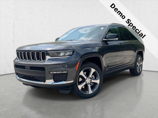 2025 Jeep Grand Cherokee GRAND CHEROKEE L LIMITED 4X4