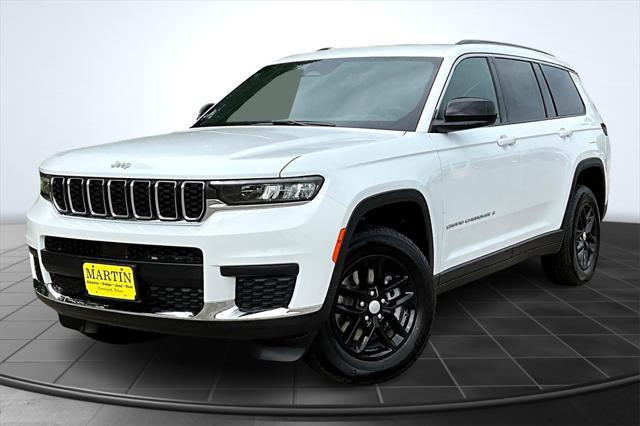 2025 Jeep Grand Cherokee GRAND CHEROKEE L LAREDO 4X4
