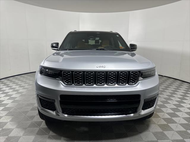 2025 Jeep Grand Cherokee GRAND CHEROKEE L SUMMIT RESERVE 4X4