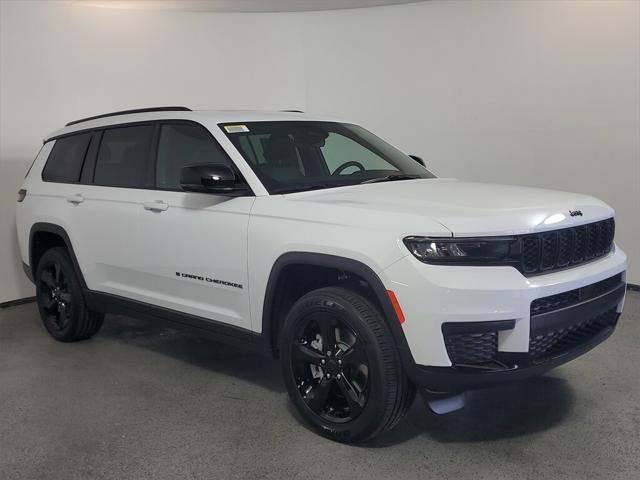 2025 Jeep Grand Cherokee GRAND CHEROKEE L ALTITUDE X 4X2